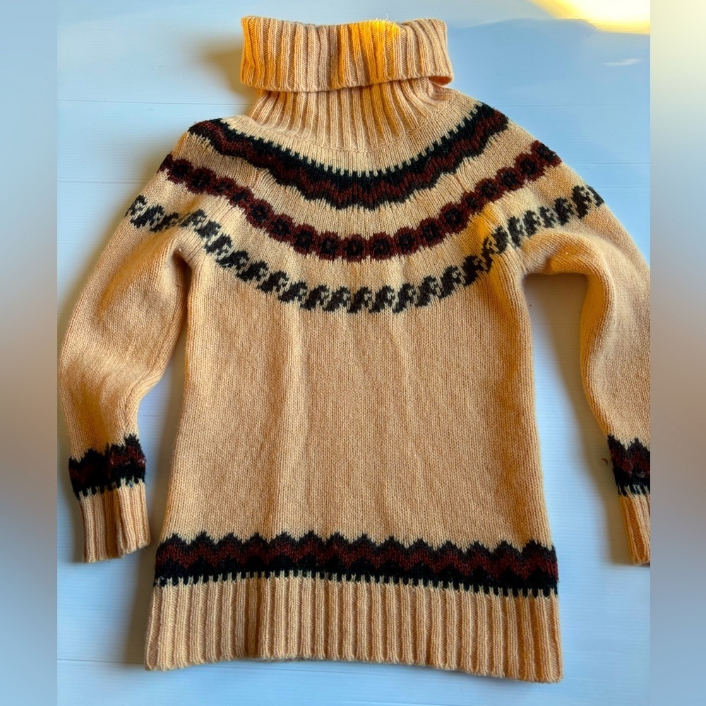 Vintage Jacquard Ski Sweater Medium